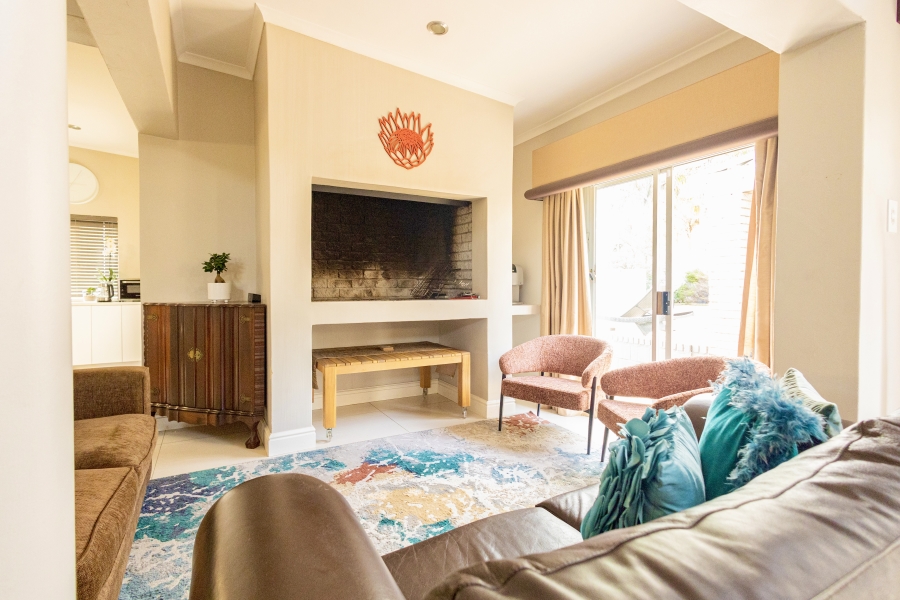 4 Bedroom Property for Sale in Sonstraal Heights Western Cape